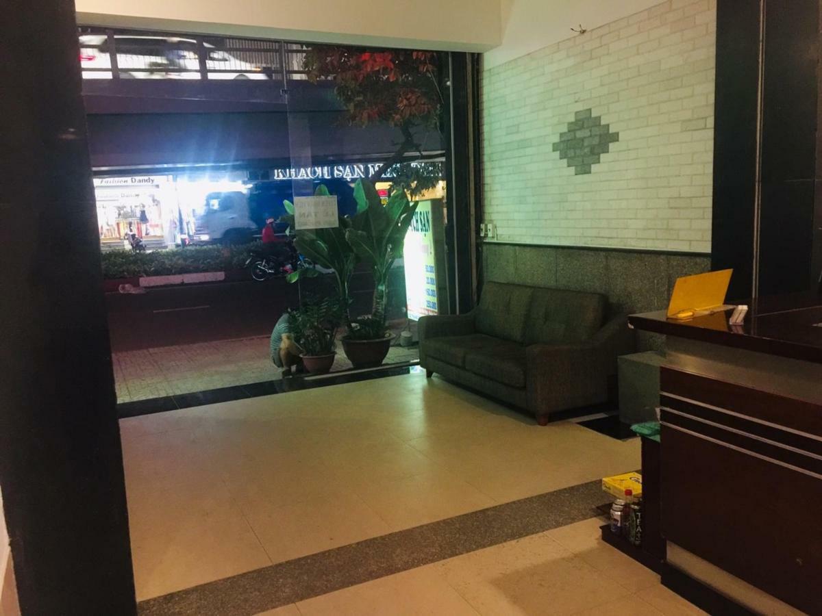 Khach San Truong Son Hotel Ho Chi Minh City Exterior photo