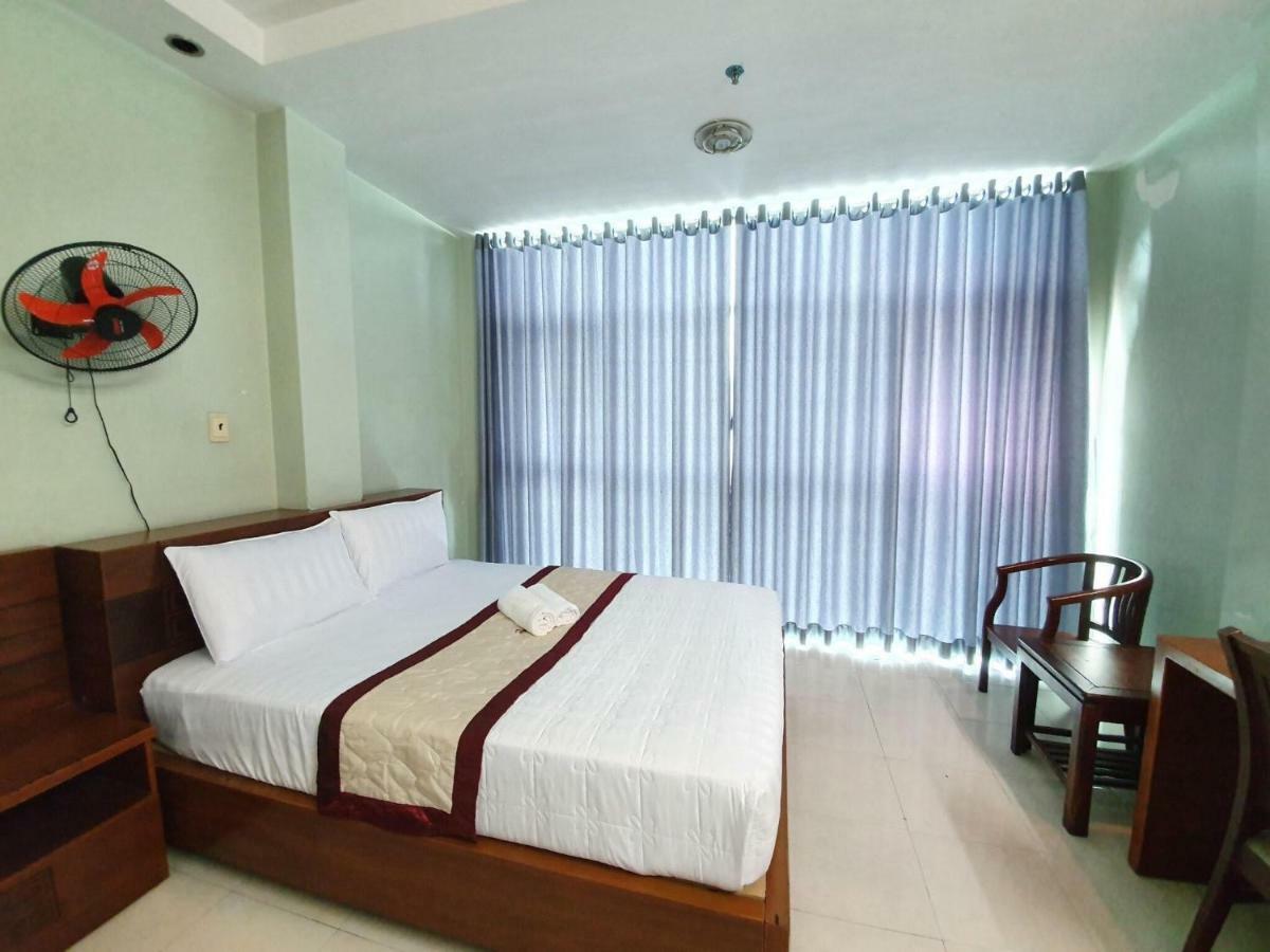 Khach San Truong Son Hotel Ho Chi Minh City Exterior photo